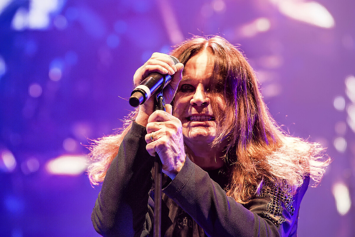 Ozzy Osbourne'un menajeri ünlü sanatçının koronavirüse yakalandığını duyurdu