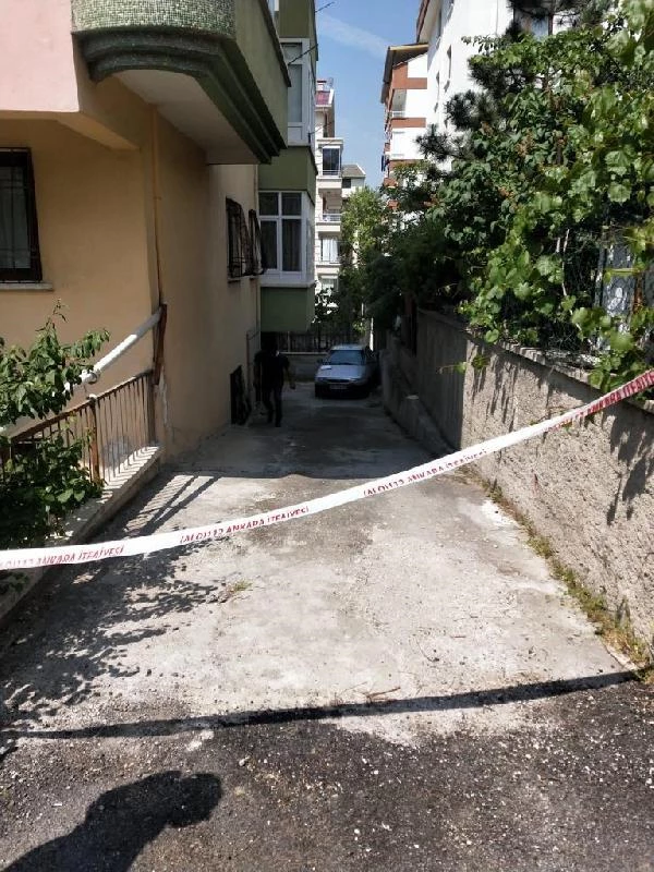 Muhsin Yazıcıoğlu'nun koruma polisi kazada öldü Muhsin Yazıcıoğlu'nun koruma polisi kazada öldü