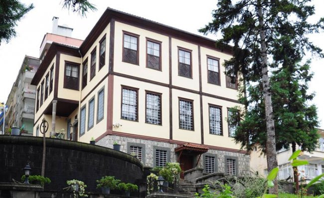 Rize Atat&uuml;rk m&uuml;zesi