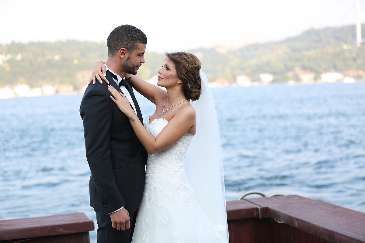 BERK OKTAY - MERVE ŞARAP&Ccedil;IOĞLU