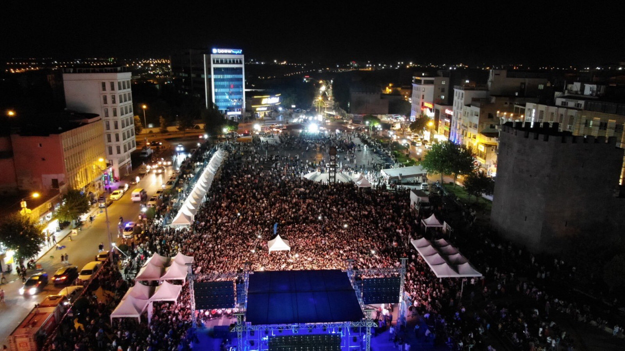 "12. Karpuz Festivali"