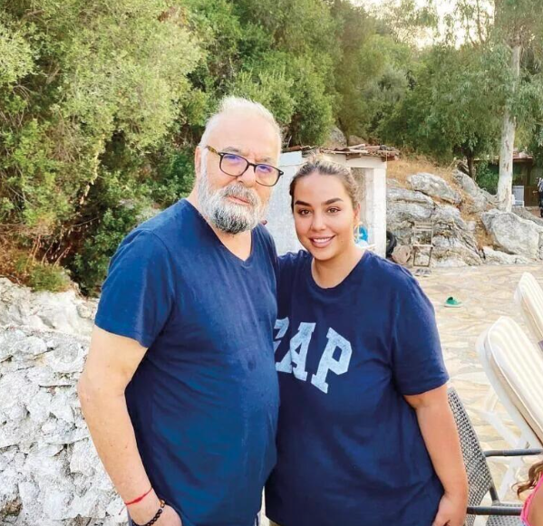 İmajını değiştirdi... Menajeri Ferdi Tayfur'un son halini paylaştı