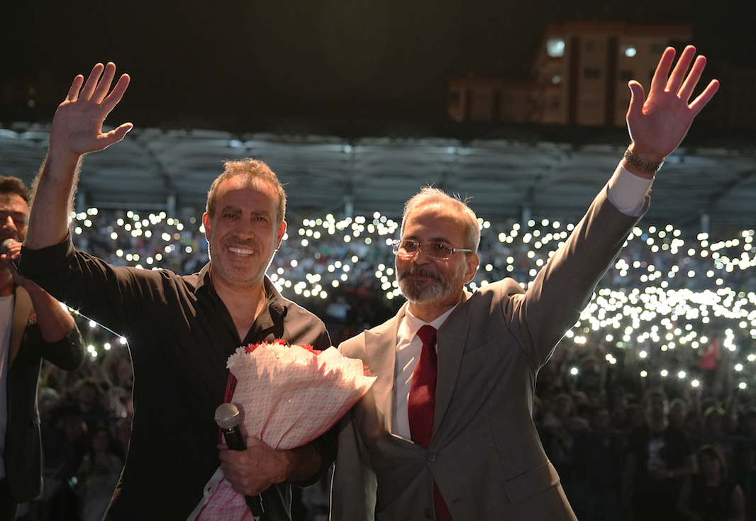 Haluk Levent bu kez de Tarsus'un il olması için beste yaptı