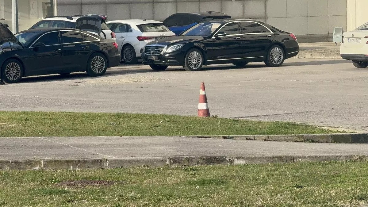 BAH&Ccedil;ELİ